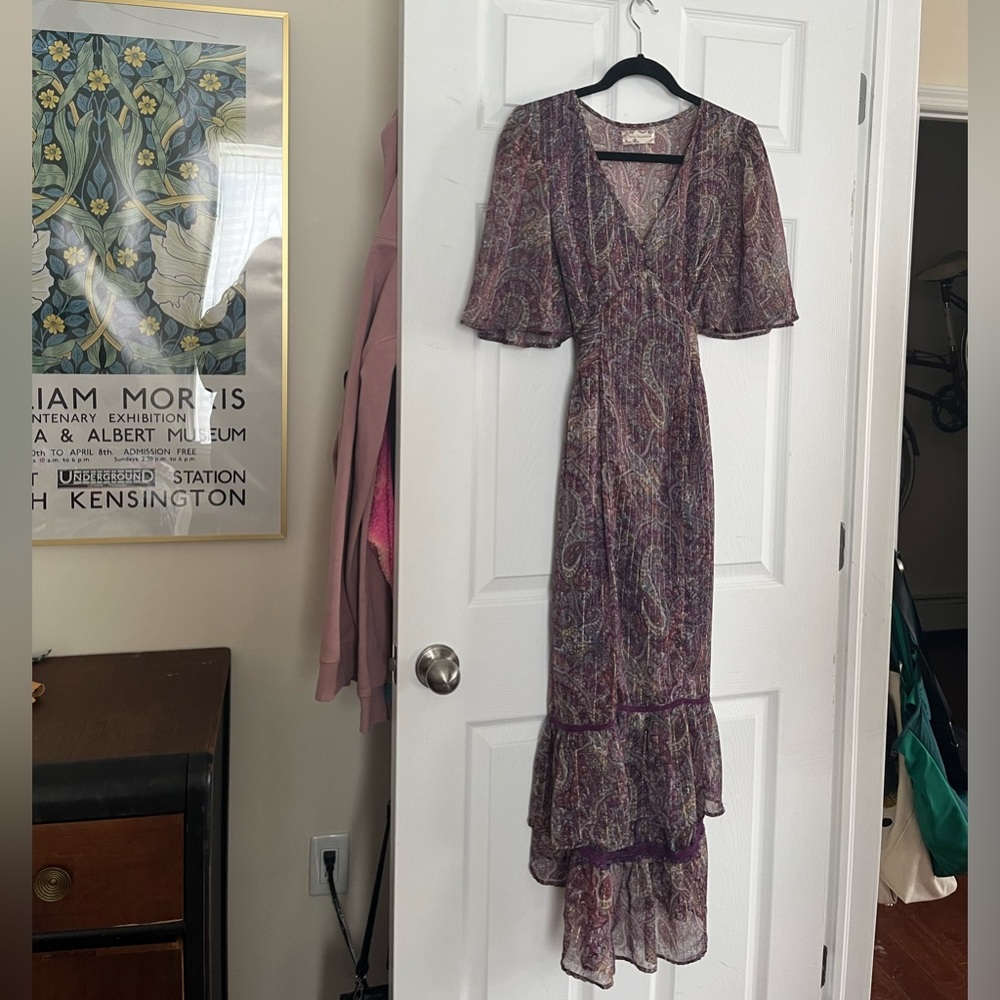 Women’s dress